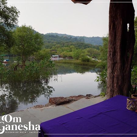 帕罗林 Om Ganesha酒店 外观 照片